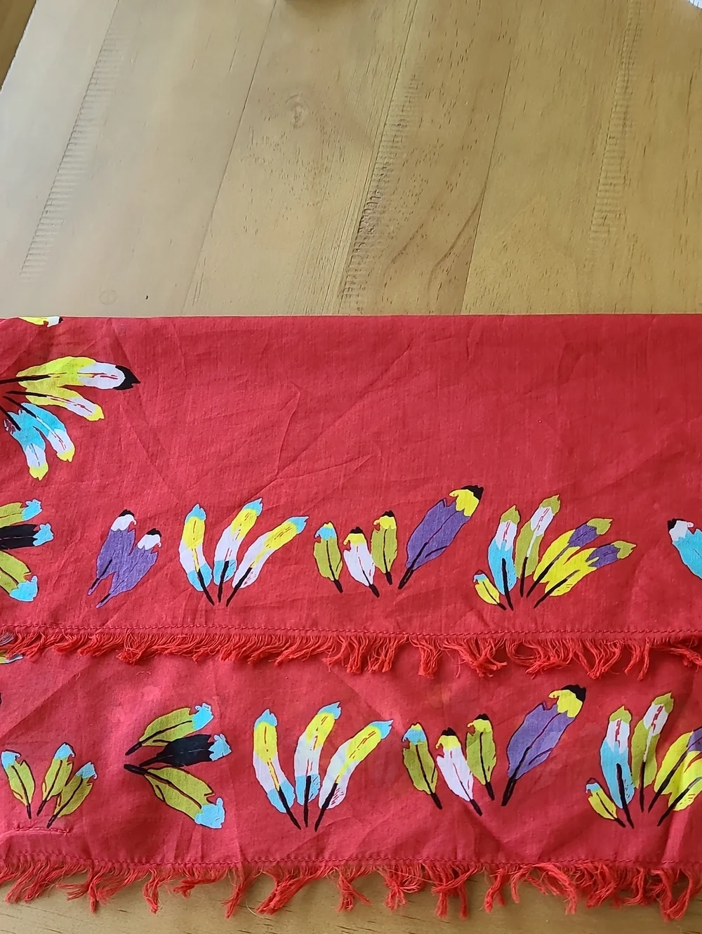 Madewell 1937 Red Feather Print Scarf Fringe Lightweight